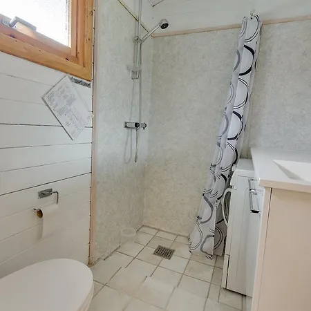 Three-bedroom Holiday In Hals